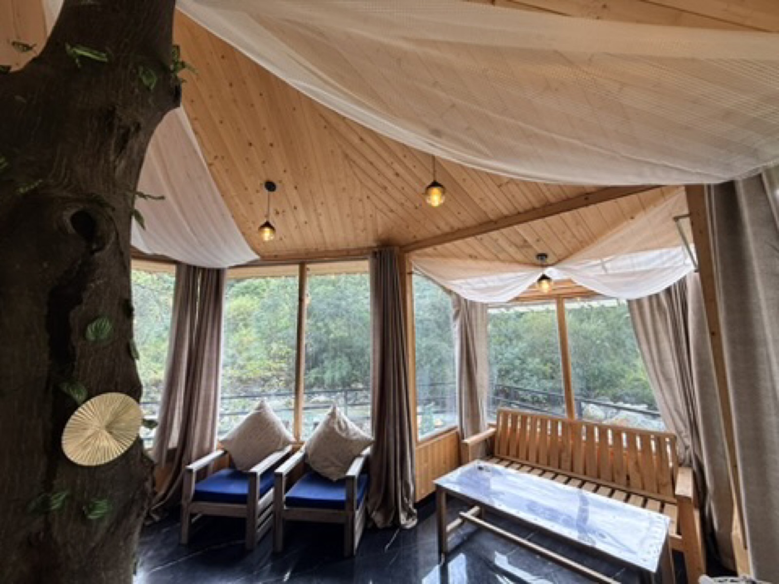 The Treehouse at Postcards Stay (9)